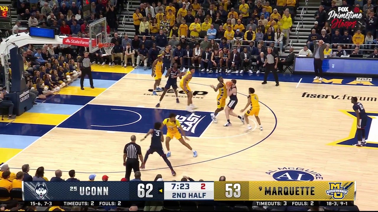 UConn's Alex Karaban hits a tough jumper late in the shot clock to extend lead over Marquette