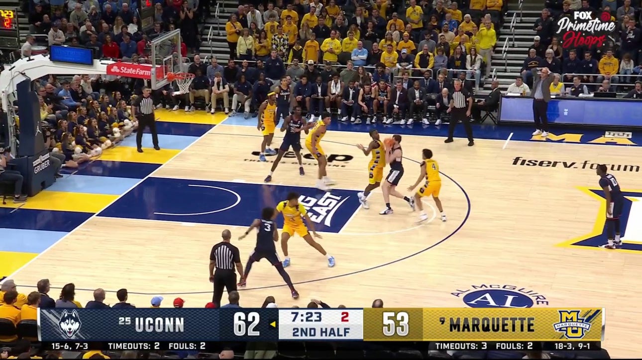 UConn's Alex Karaban hits a tough jumper late in the shot clock to extend lead over Marquette