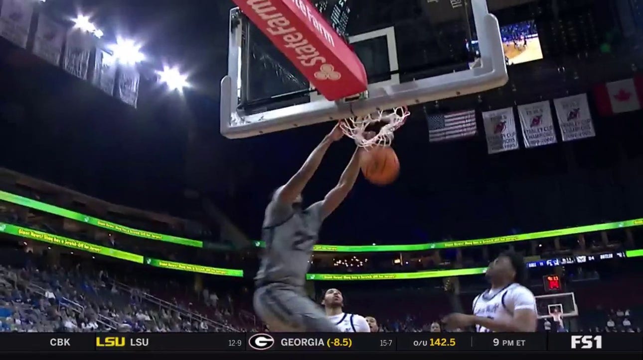 Butler's Andre Screen throws down slam dunk to extend lead against Seton Hall