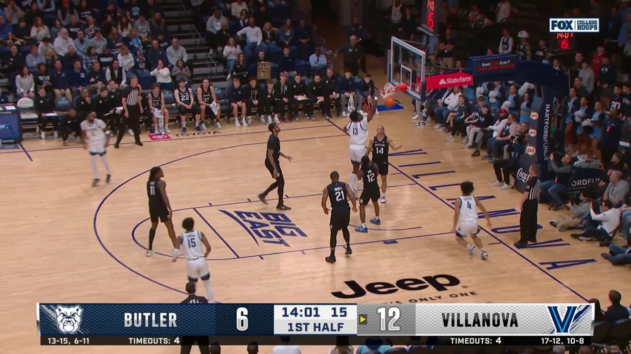 Villanova's Enoch Boakye throws down slam dunk to extend lead against Butler