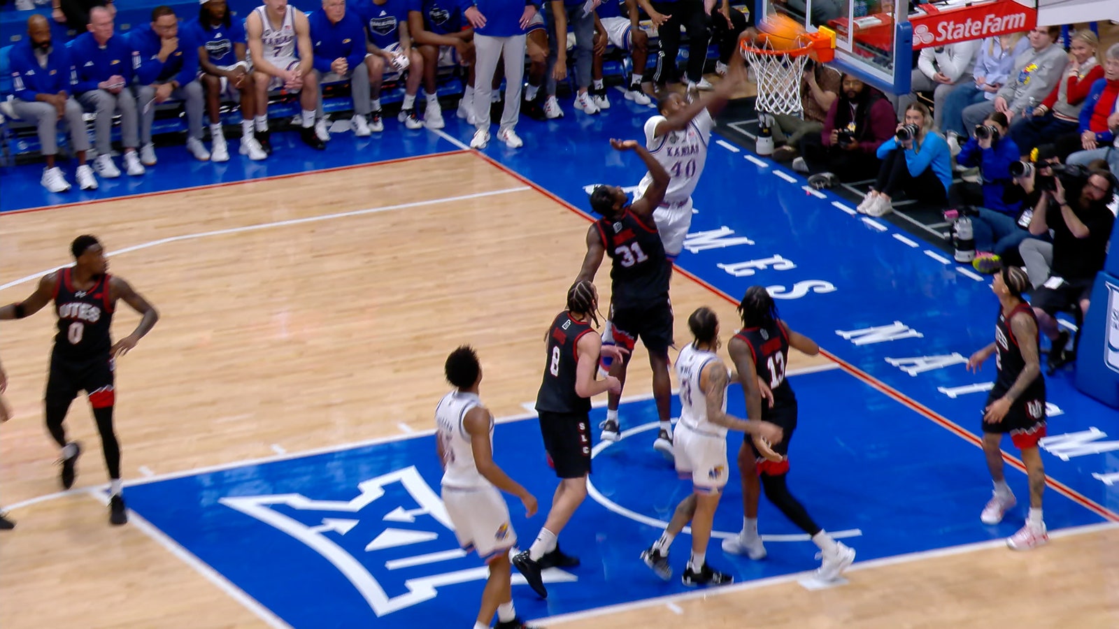 Flory Bidunga finishes strong dunk off out of bounds play, extending Kansas's lead over Utah
