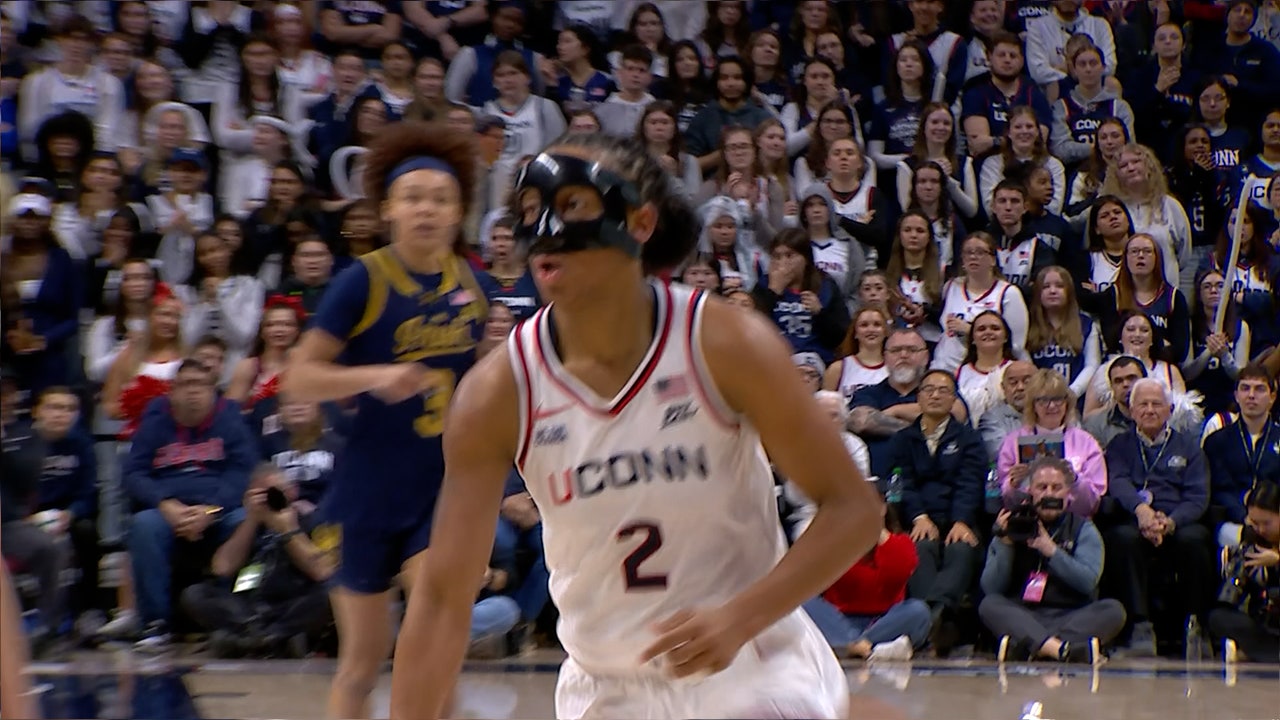 UConn’s KK Arnold Attacks the Rim for And-One Finish vs. Notre Dame