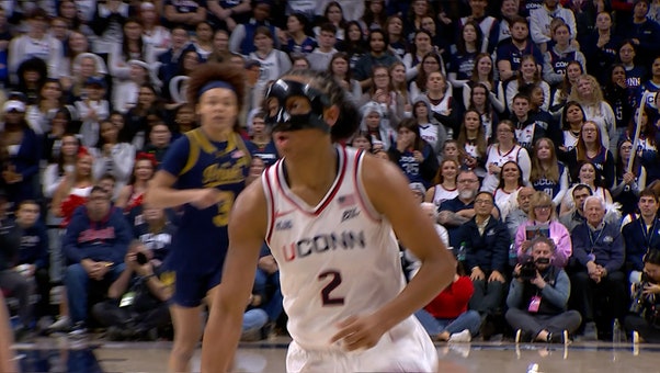 UConn’s KK Arnold Attacks the Rim for And-One Finish vs. Notre Dame