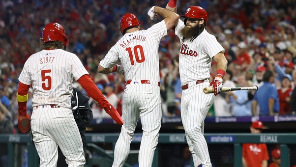 The Phillies secure the final out vs the Cubs, clinching the NL East for the first time since 2011