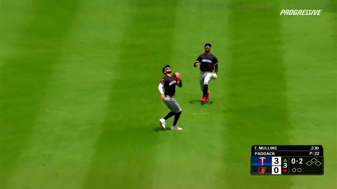 Twins' Byron Buxton and Carlos Correa exit the game after collision in outfield 