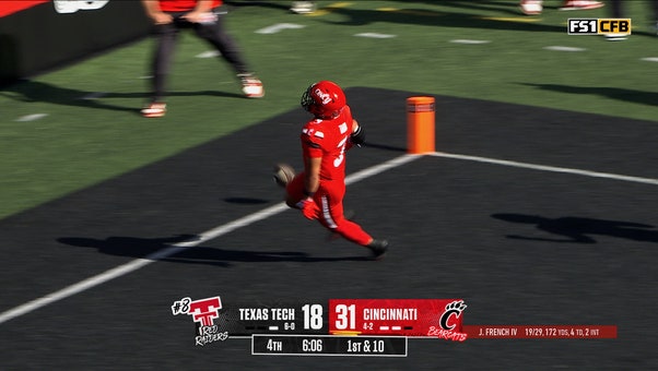 Cincinnati's Cole Tabb rushes for 58-yard TD run, sealing UPSET win over No. 8 Texas Tech