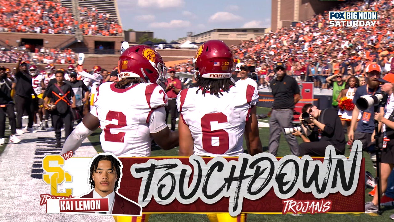 Jayden Maiava finds Makai Lemon for 17-yard TD, shrinking USC's deficit against Illinois