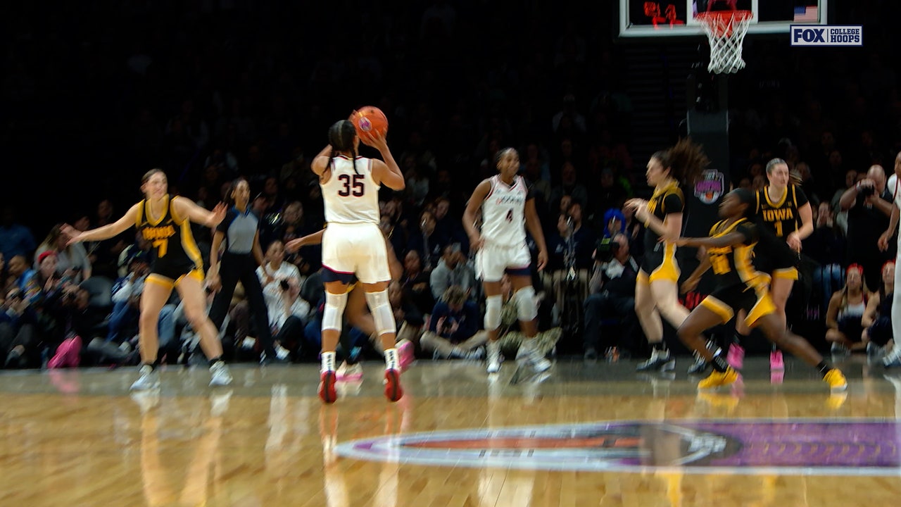 UConn's Azzi Fudd splashes 3-pointer, extending lead over Iowa