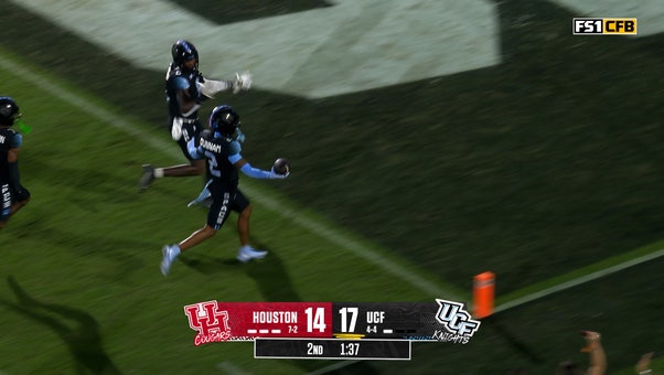 UCF's Phillip Dunnam scores 43-yard pick six to take lead against Houston