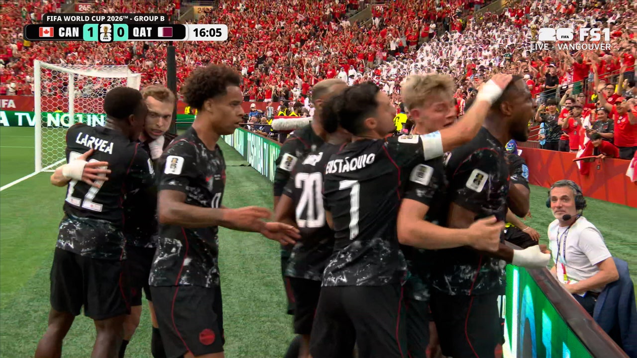 Canada’s Cyle Larin rips his second goal of FIFA World Cup™, taking lead vs Qatar | 2026 FIFA World Cup™