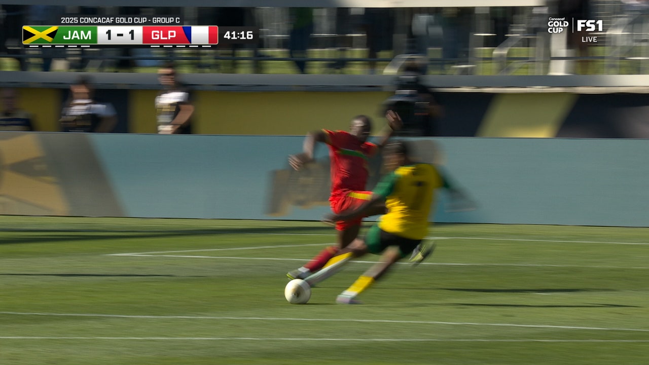 Jamaica's Leon Bailey finds the back of the net for equalizer vs. Guadeloupe