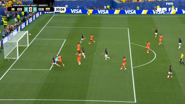 Ecuador hits crossbar twice in first half, score stays even against Ivory Coast | 2026 FIFA World Cup™