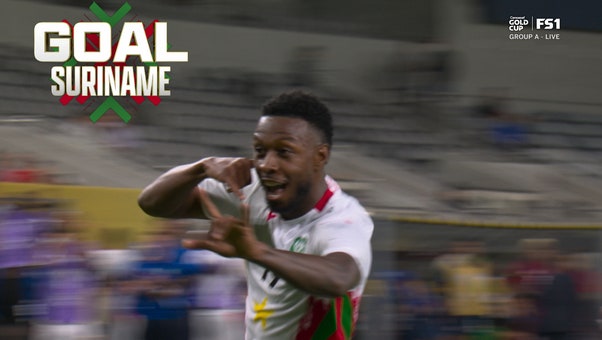 Shaquille Pinas scores on PK after handball by Costa Rica, giving Suriname 3-2 lead