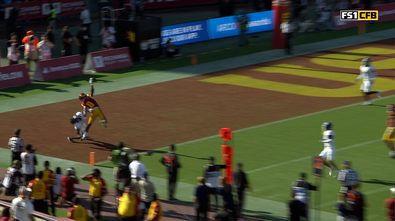 USC's Ja'Kobi Lane makes INCREDIBLE one-handed TD catch to take lead vs. Georgia Southern
