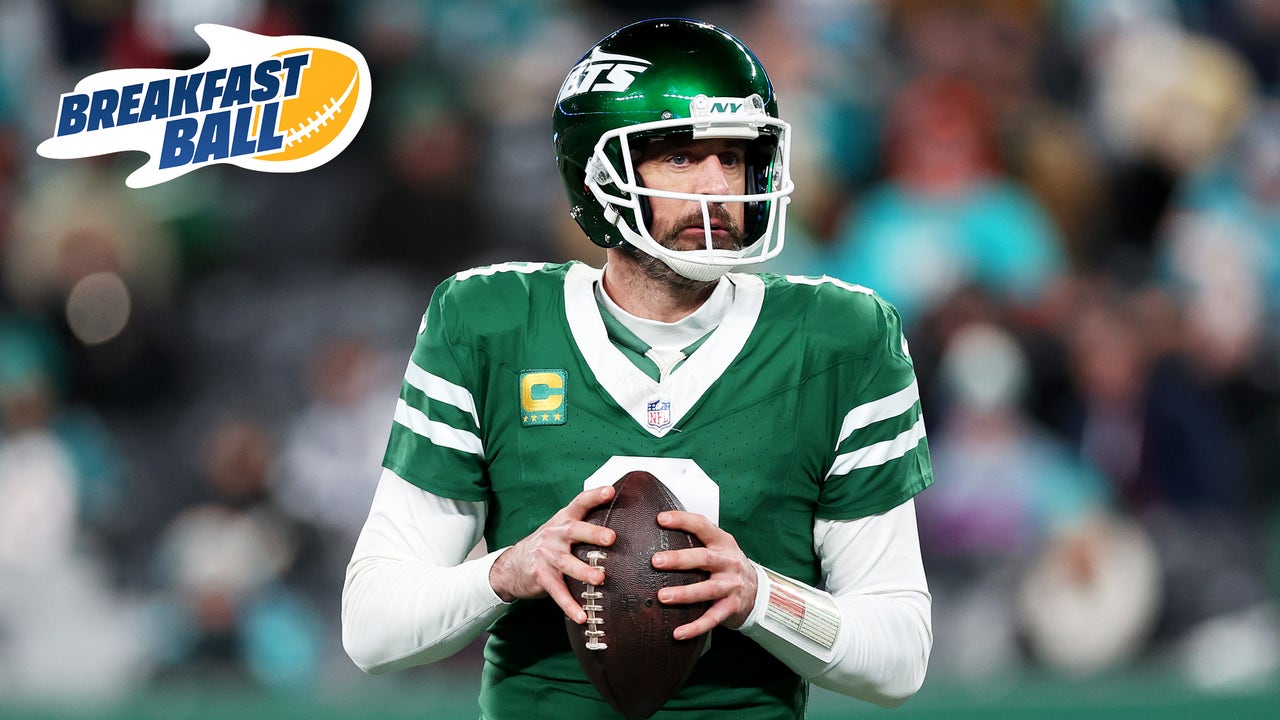Should Aaron Rodgers or Russell Wilson be signed by the Steelers or Giants? | Breakfast Ball 