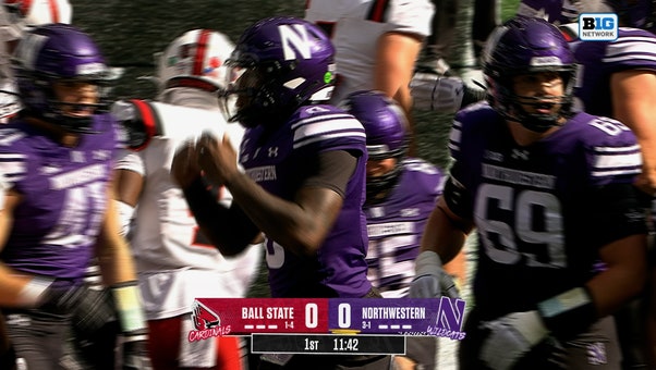 Aidan Chiles rushes up middle for 1-yard TD, giving Northwestern early lead vs Ball State