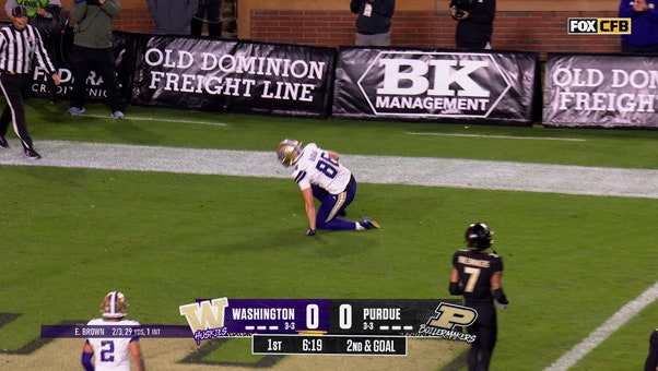 Elijah Brown finds Decker DeGraaf for 2-yard TD, giving Washington lead over Purdue