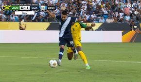 Oscar Santis scores incredible goal, giving Guatemala 1-0 lead over Jamaica