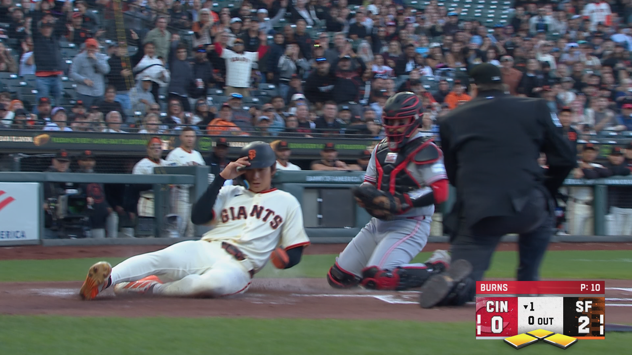 Giants' Jung Hoo Lee & Turner Hill drive in two runs in first inning vs Reds