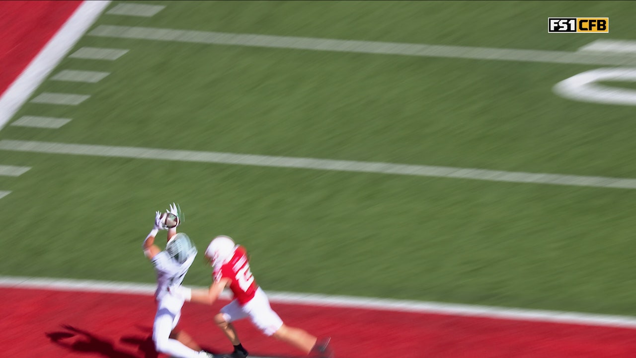 Nick Poulos finds Riley Neer for TD, giving Ohio early lead over Nebraska