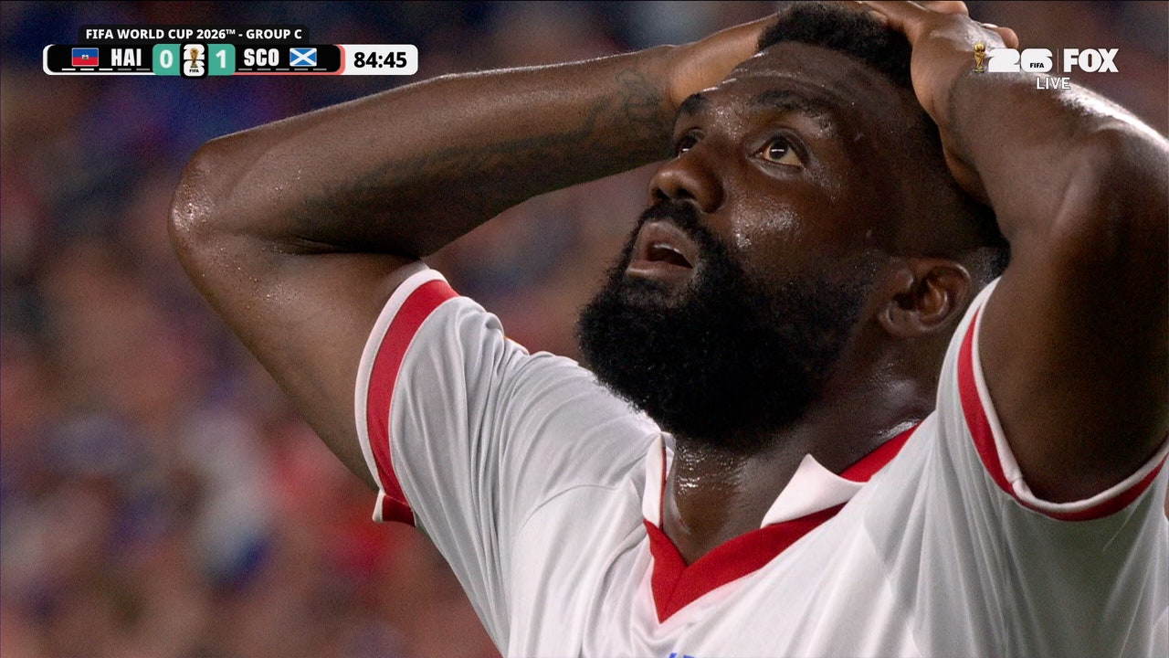Haiti's Frantzdy Pierrot nearly equalizes with header against Scotland | 2026 FIFA World Cup™