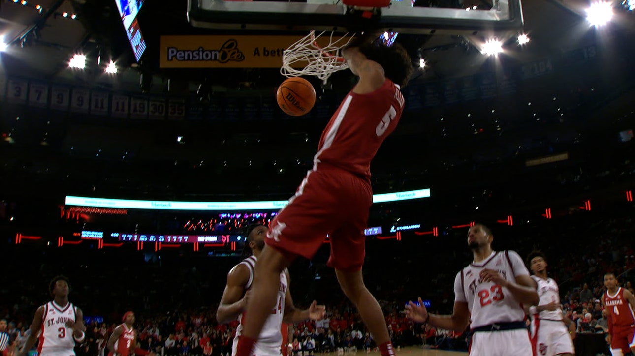 Amari Allen throws down fast-break dunk, extending Alabama's lead over St. John's 