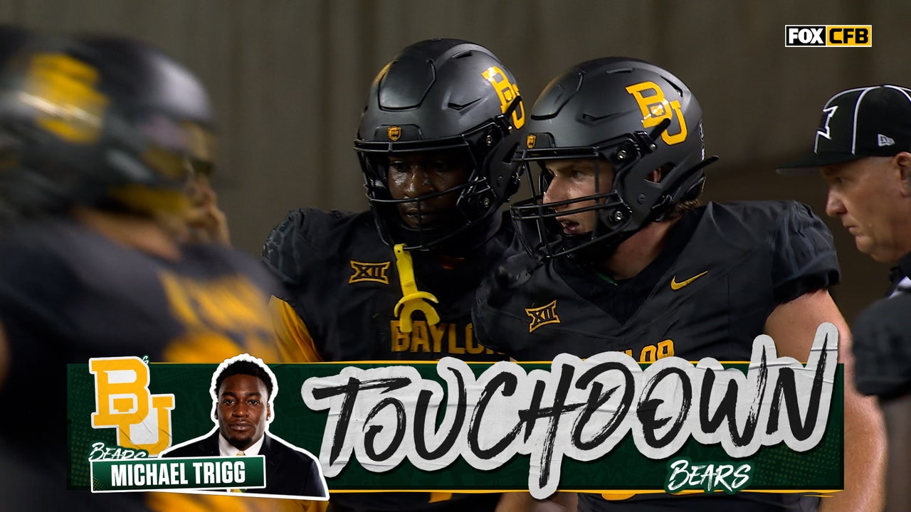 Michael Trigg reaches ball over goal line for TD, giving Baylor lead over Arizona State