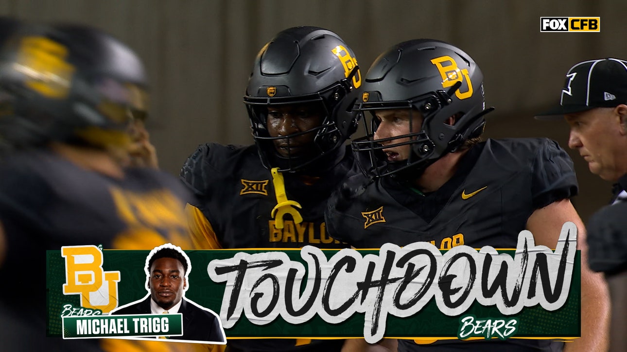 Michael Trigg reaches ball over goal line for TD, giving Baylor lead over Arizona State