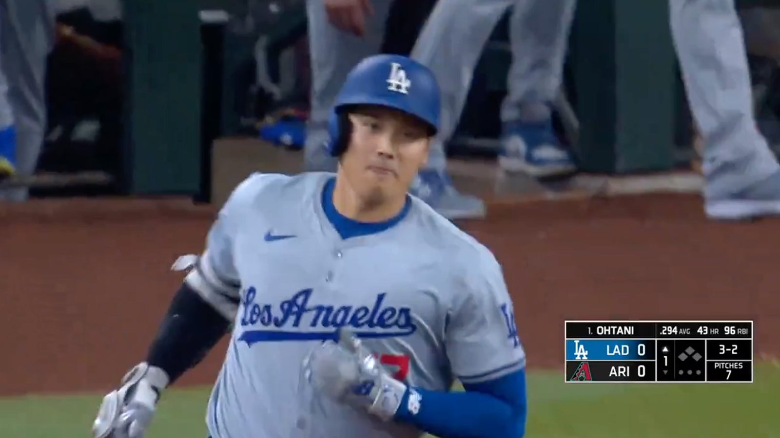 Shohei Ohtani hits his 44th homer of the season, Dodgers take early lead over Diamondbacks