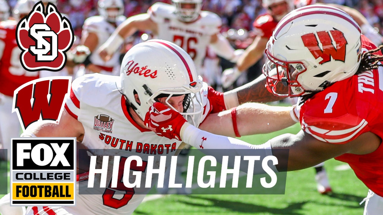 South Dakota Coyotes vs. Wisconsin Badgers | FOX College Football