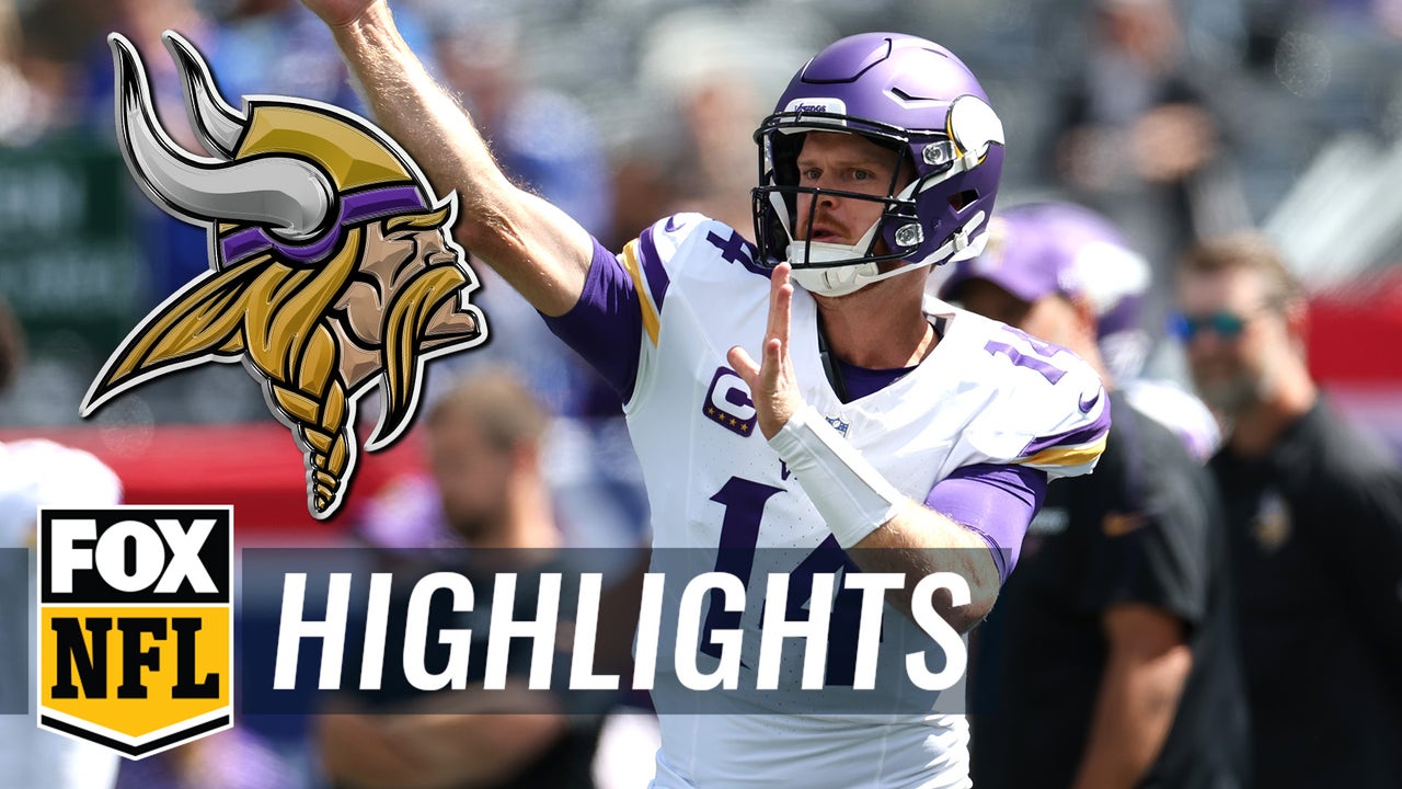 QB Sam Darnold throws for 2 TDs and 200+ yards against the Giants, elevating the Vikings to a Week 1 victory | NFL on FOX