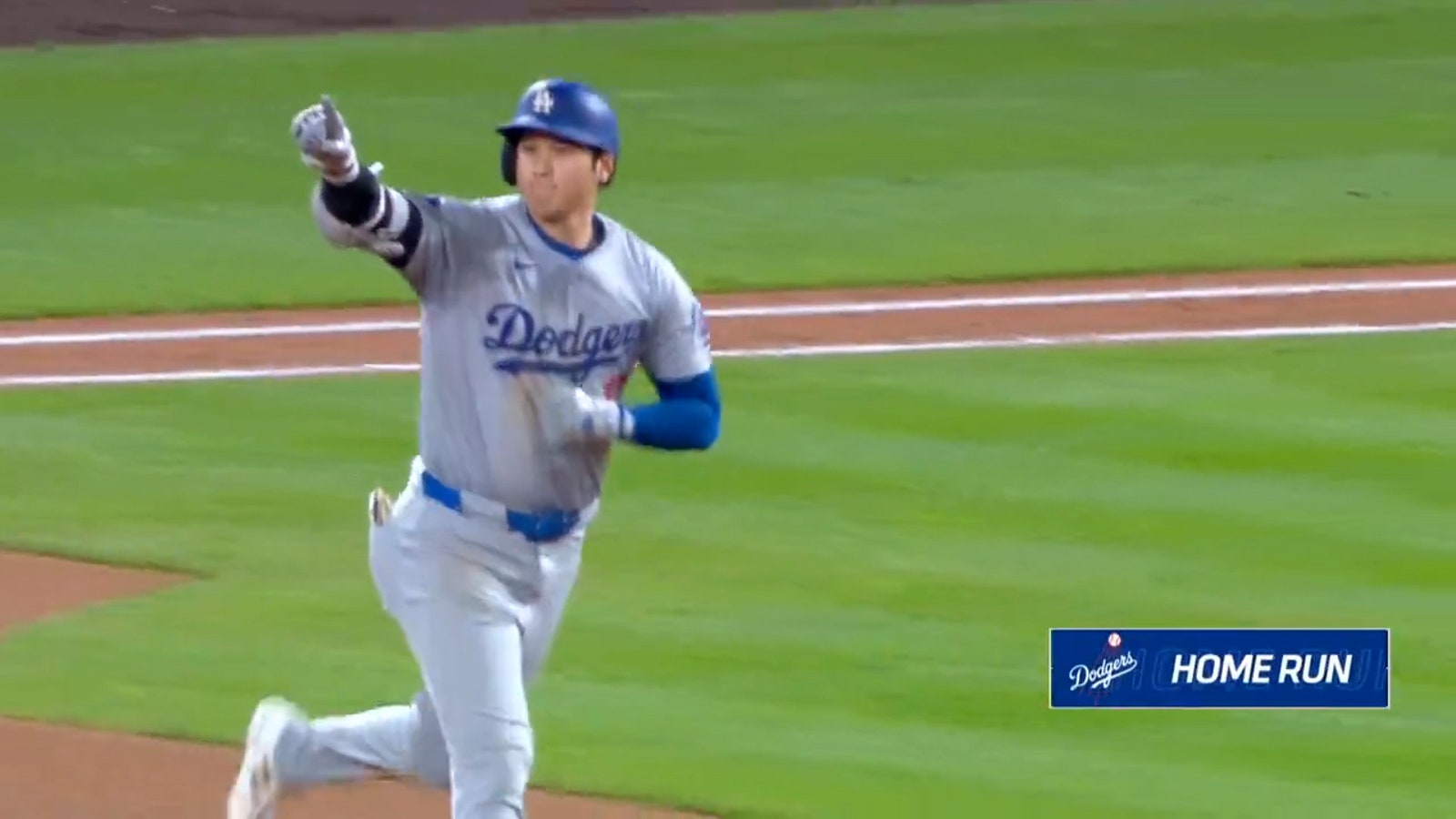 Shohei Ohtani hits his 54th home run of the season, extending the Dodgers' lead over the Rockies