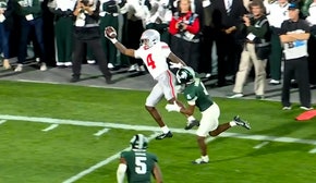 Ohio State's Jeremiah Smith makes an UNREAL one-handed touchdown catch vs. Michigan State