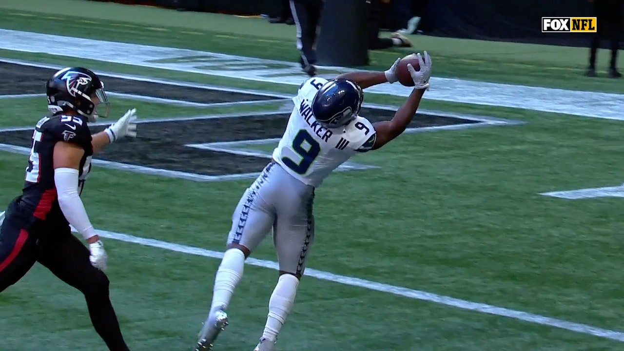 Seahawks' Kenneth Walker III makes a diving touchdown catch vs. Falcons | NFL Highlights