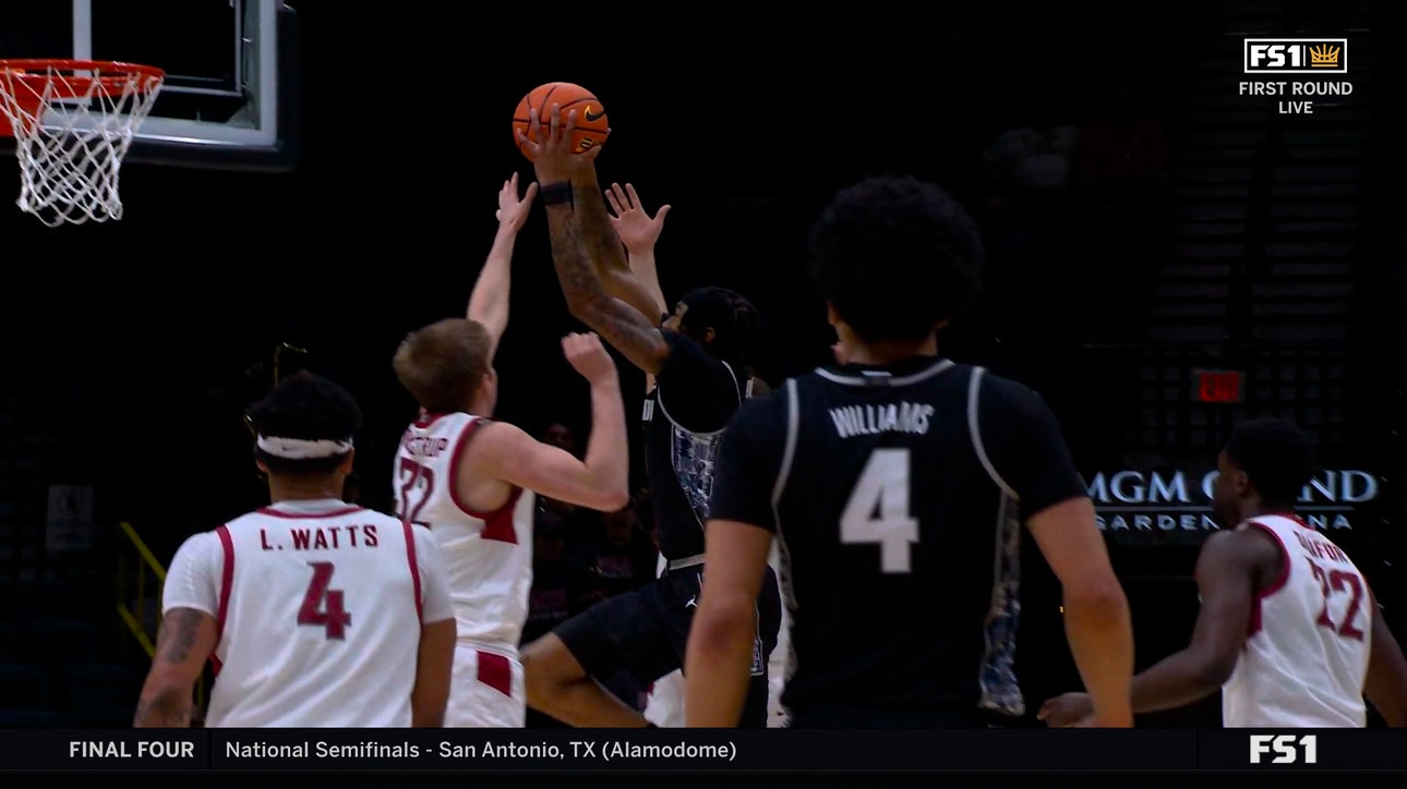 Georgetown's Jordan Burks aggressively drives to the rim and throws down nasty jam vs. Washington State 