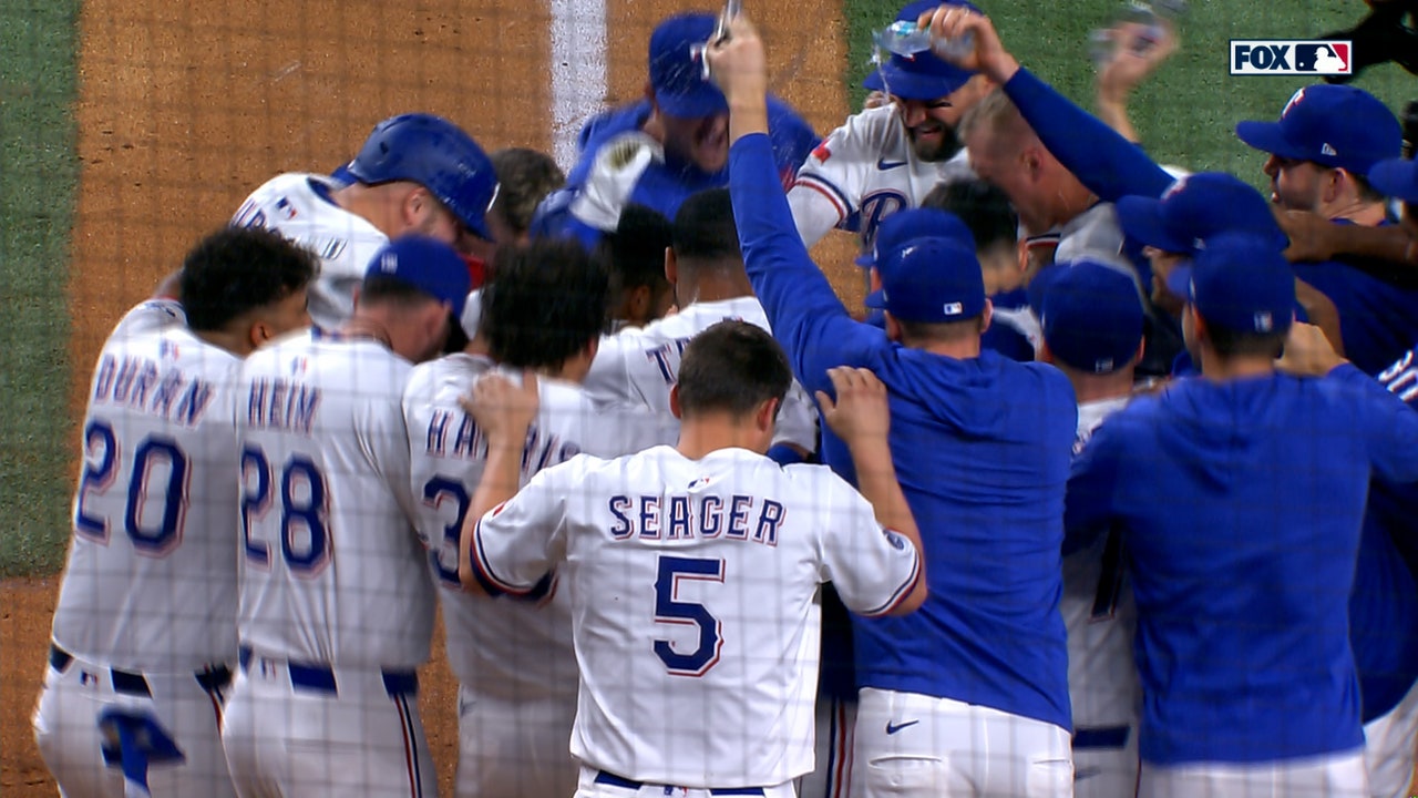 Rangers' Adolis García crushes a walk-off, two-run homer vs. Dodgers