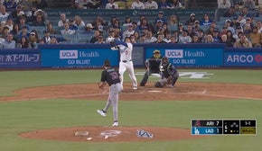 Dodgers' Shohei Ohtani crushes a home run vs. Diamondbacks