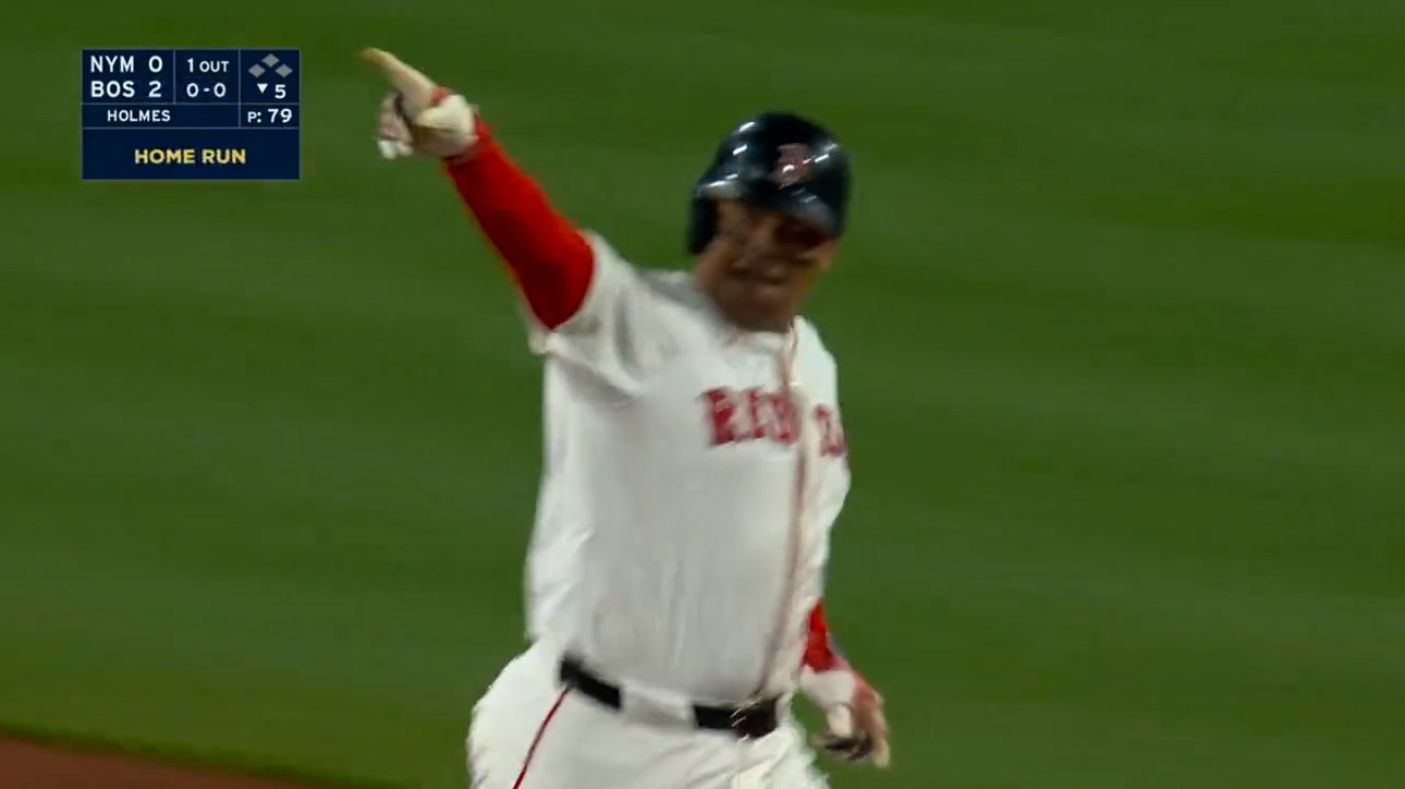 Rafael Devers crushes a solo home run to extend Red Sox's lead over Mets