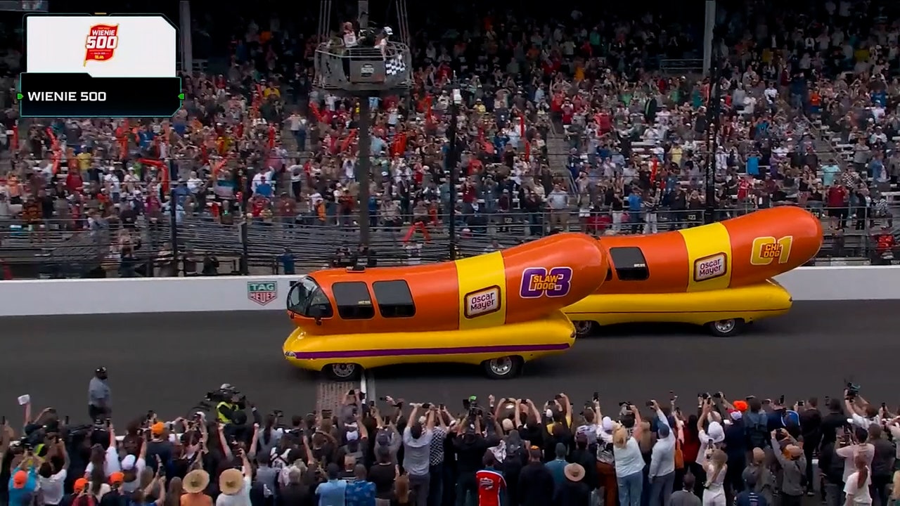 The Slaw Dog wins the inaugural Wienie 500 after a photo finish | INDYCAR on FOX