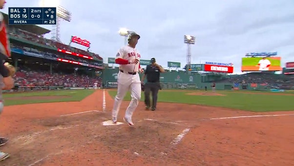 Rafael Devers caps off a two-homer, eight-RBI game vs. Orioles with a grand slam