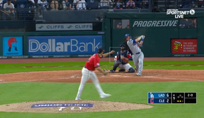 Will Smith smacks a solo homer as Dodgers extend lead over Guardians