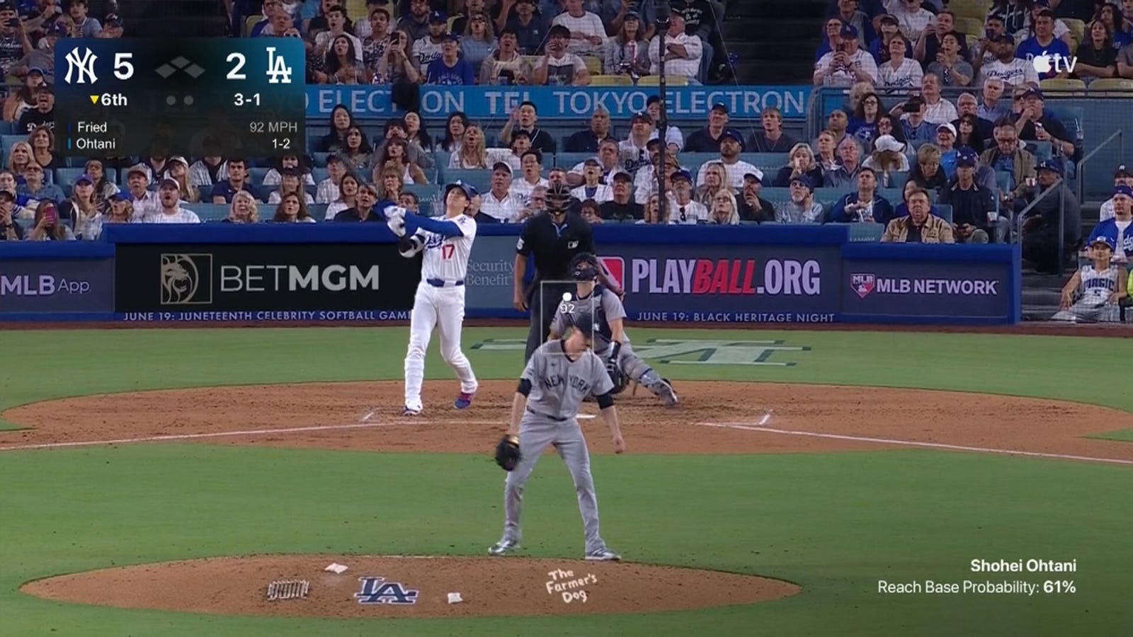 Shohei Ohtani crushes second homer of game to trim Dodgers' deficit