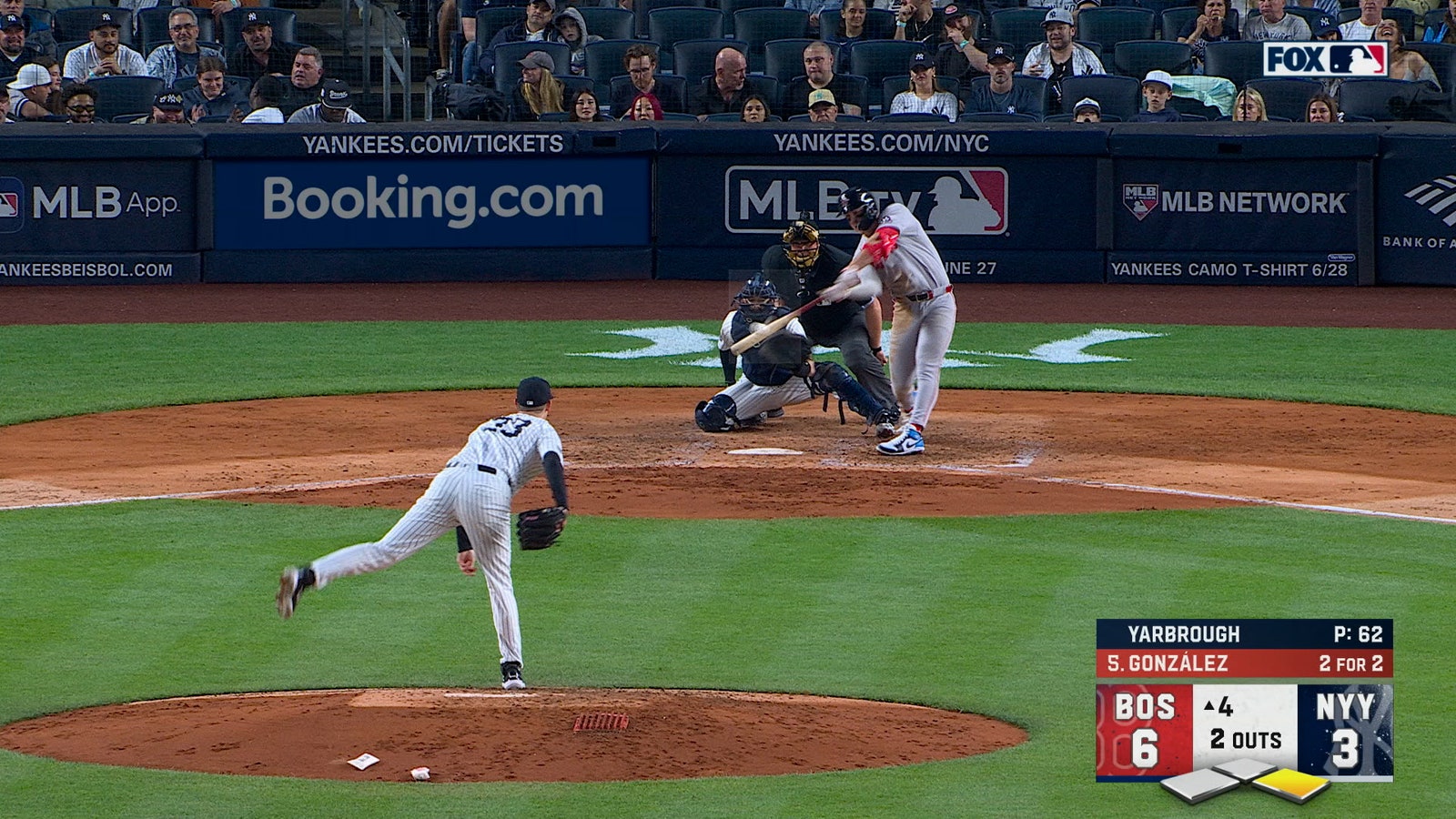 Red Sox's Romy Gonzalez cranks two-run home run to extend lead over Yankees