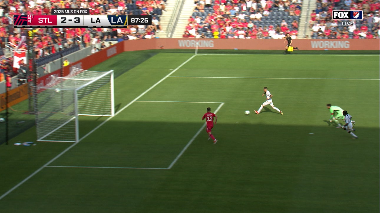Gabriel Pec dribbles past St. Louis, bags brilliant goal to help L.A. Galaxy grab lead