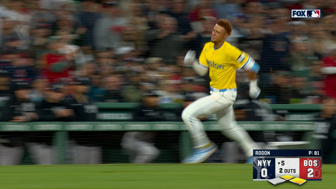 Romy González delivers RBI double, Kristian Campbell scores to put Red Sox up 3-0 on Yankees