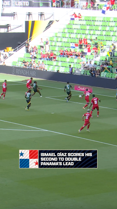 Ismael Diaz finds the net again to give Panama a 2-0 lead vs. Jamaica