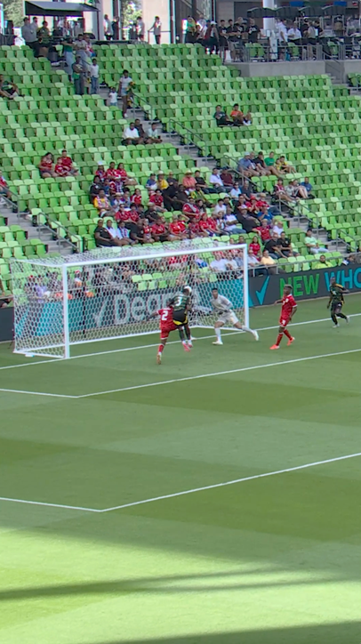 Jamaica's Amari’i Bell scores to cut Panama's lead 2-1
