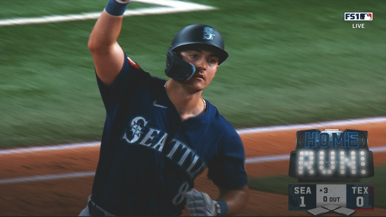 Mariners' Dominic Canzone hits solo-run home run against Rangers