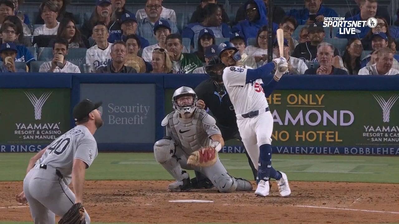 Mookie Betts hits solo HR to extend Dodgers' lead vs. White Sox