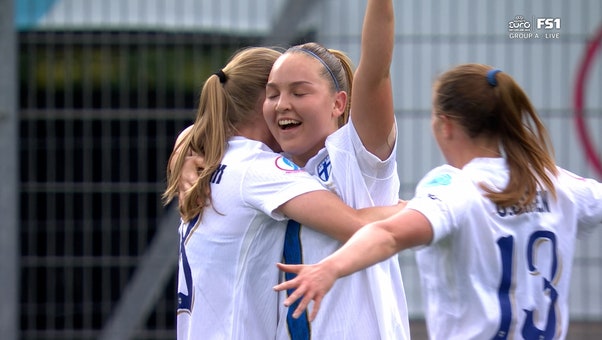 Oona Sevenius scores, bringing Finland even with Norway in first half